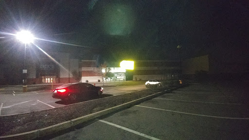 Electronics Store «Best Buy», reviews and photos, 470 Lewis Ave, Meriden, CT 06451, USA