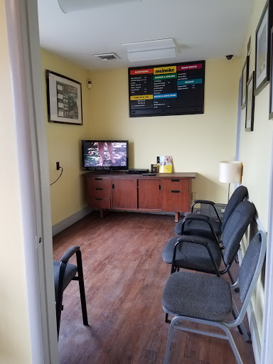 Auto Repair Shop «Meineke Car Care Center», reviews and photos, 716 Ulster Ave, Kingston, NY 12401, USA