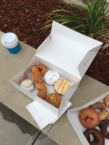 Donut Shop «Jack Frost Donuts», reviews and photos, 4960 Pearl Rd, Cleveland, OH 44109, USA