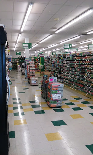 Pet Supply Store «Pet Supplies Plus», reviews and photos, 4824 Broadway St, Quincy, IL 62305, USA