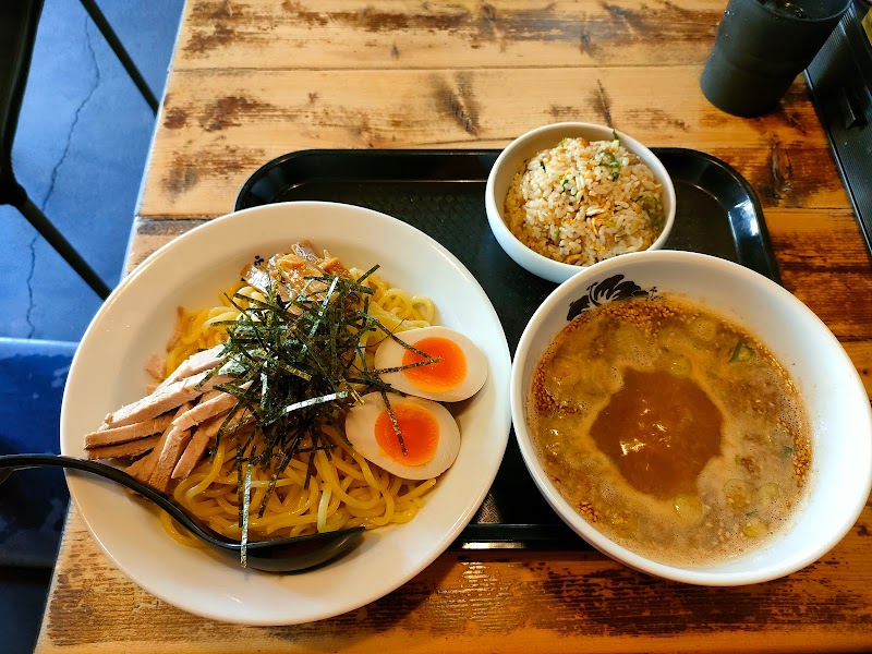 Y’sラーメン