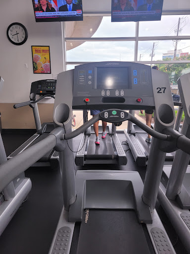 Gym «LA Fitness», reviews and photos, 11010 Veirs Mill Rd, Wheaton, MD 20902, USA