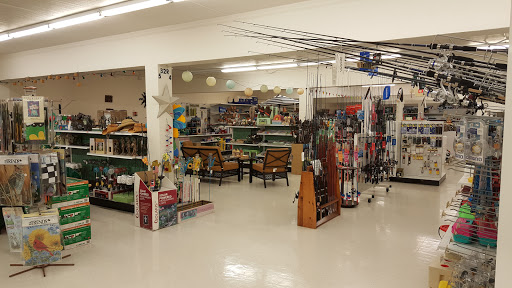 Niemann Ace Hardware-Lakeside