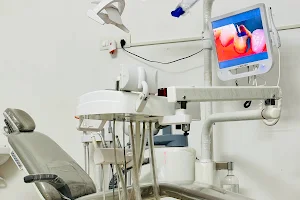 Shri Gajanan Multi-speciality Dental Clinic, Chimur image