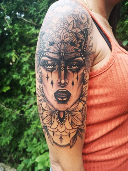 Mystik Tattoos par Marilyn Gallagher