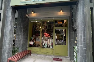 Takiang Vintage Store image