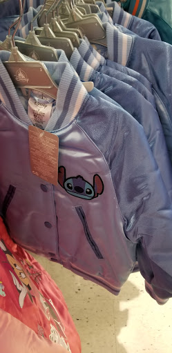 Toy Store «Disney Store», reviews and photos, 400 Premium Outlets Dr, Monroe, OH 45050, USA