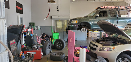 Tire Shop «Arizona Firestone», reviews and photos, 1111 E McKellips Rd, Mesa, AZ 85203, USA