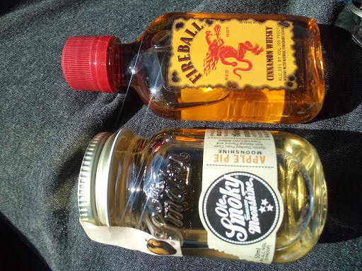 Liquor Store «Gilbert Convenient Mart», reviews and photos, 118 N Gilbert Rd, Gilbert, AZ 85234, USA