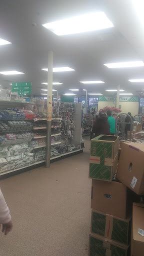 Dollar Store «Dollar Tree», reviews and photos, 200 Hempstead Turnpike, West Hempstead, NY 11552, USA