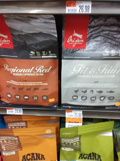 Pet Supply Store «Pet Supplies Plus», reviews and photos, 7236 Fishers Crossing Dr, Fishers, IN 46038, USA