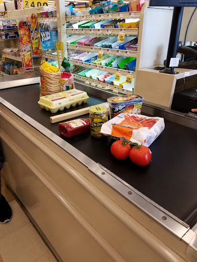 Grocery Store «Food Lion», reviews and photos, 122 Cranbrook Rd, Cockeysville, MD 21030, USA