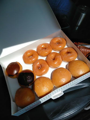 Bakery «Krispy Kreme Doughnuts», reviews and photos, 8601 1st Ave N, Birmingham, AL 35206, USA