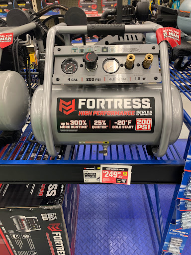 Hardware Store «Harbor Freight Tools», reviews and photos, 1440 W. O. Ezell Boulevard #700, Spartanburg, SC 29301, USA