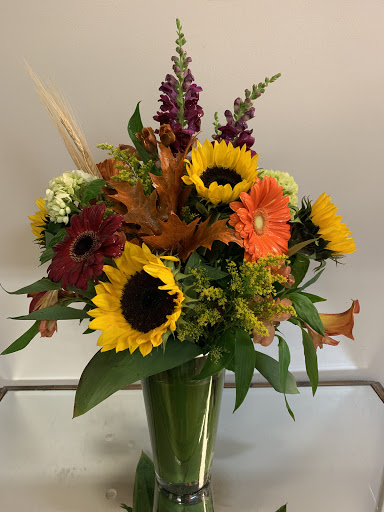 Florist «Paul Douglas Floral Designs», reviews and photos, 130 King St, Cohasset, MA 02025, USA