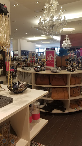 Fashion Accessories Store «Charming Charlie», reviews and photos, 2480 W Happy Valley Rd #1215, Phoenix, AZ 85085, USA