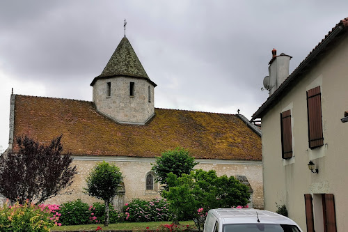 Église catholique Église paroissiale Saint Junien et Sainte Radegonde Lizant