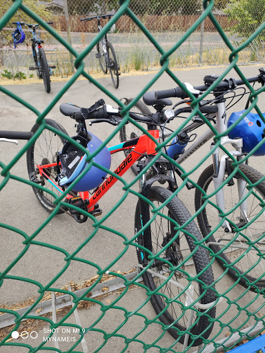 Pet Supply Store «Petco Animal Supplies», reviews and photos, 1301 S California Blvd, Walnut Creek, CA 94596, USA