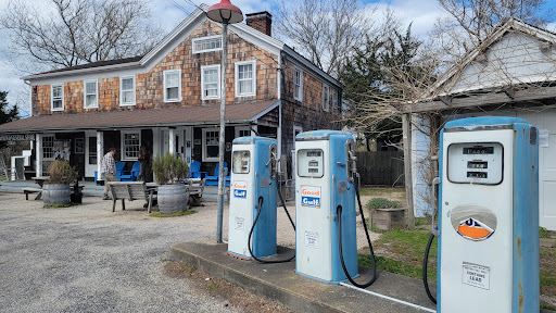 Variety Store «Springs General Store», reviews and photos, 29 Old Stone Hwy, East Hampton, NY 11937, USA