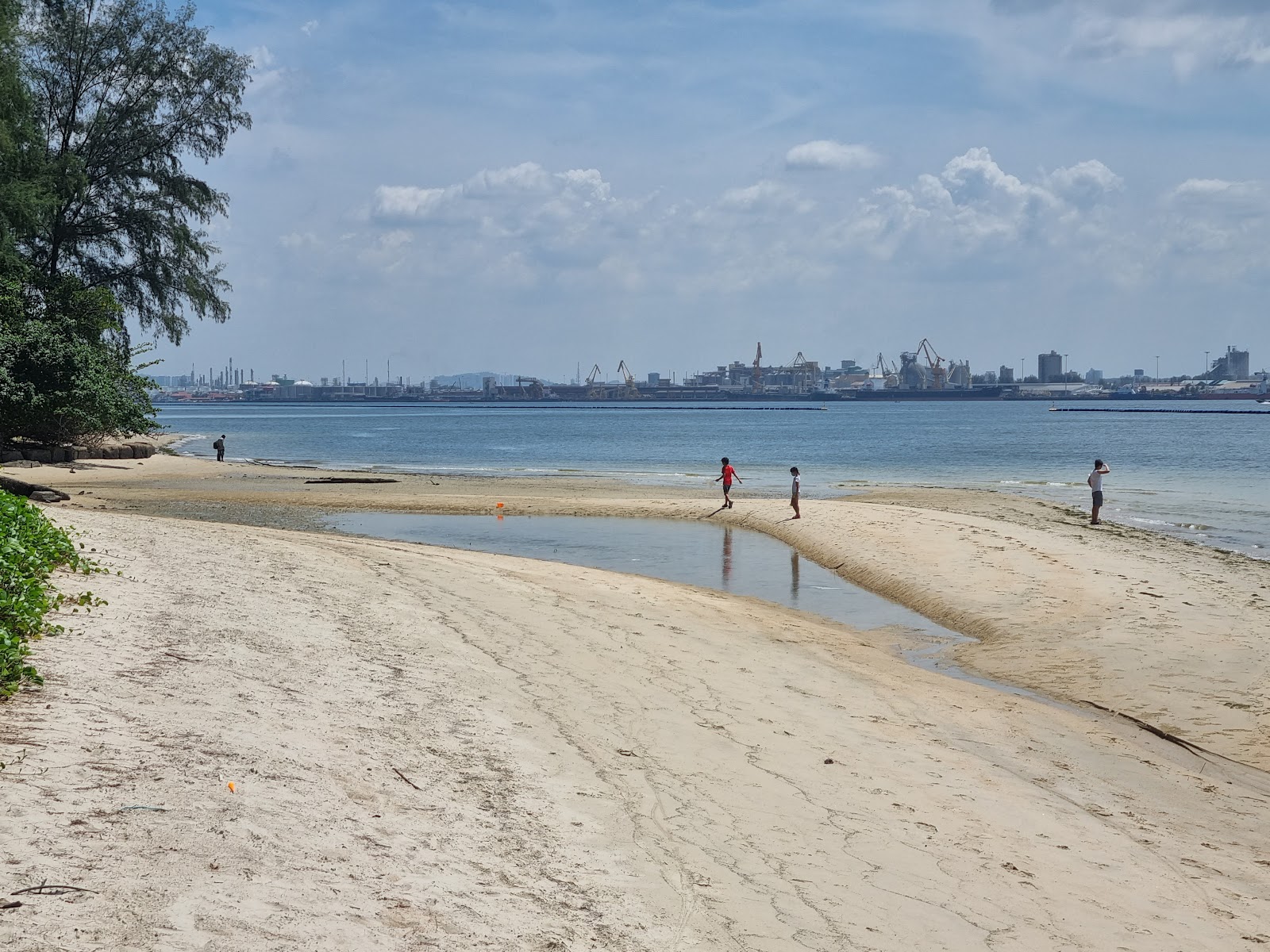 Foto de Coney Island com areia brilhante superfície