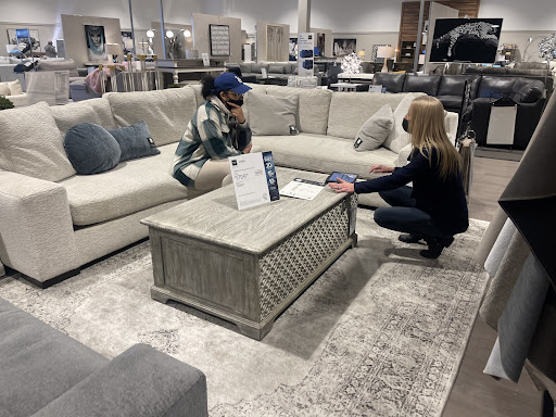 Furniture Store «Value City Furniture», reviews and photos, 13961 Manchester Rd, Ballwin, MO 63011, USA