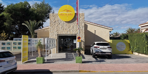 Villas Amarillas Estate Agents Inmobiliaria Gestoria en Quesada