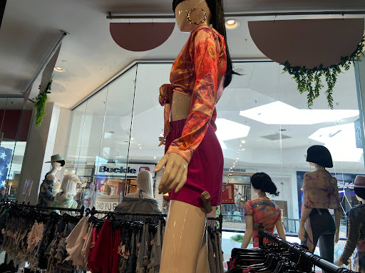 Shopping Mall «Southlake Mall», reviews and photos, 2109 Southlake Mall, Merrillville, IN 46410, USA