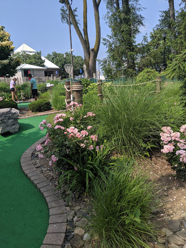 Miniature Golf Course «Harbor View Miniature Golf», reviews and photos, 36 State St, Erie, PA 16507, USA