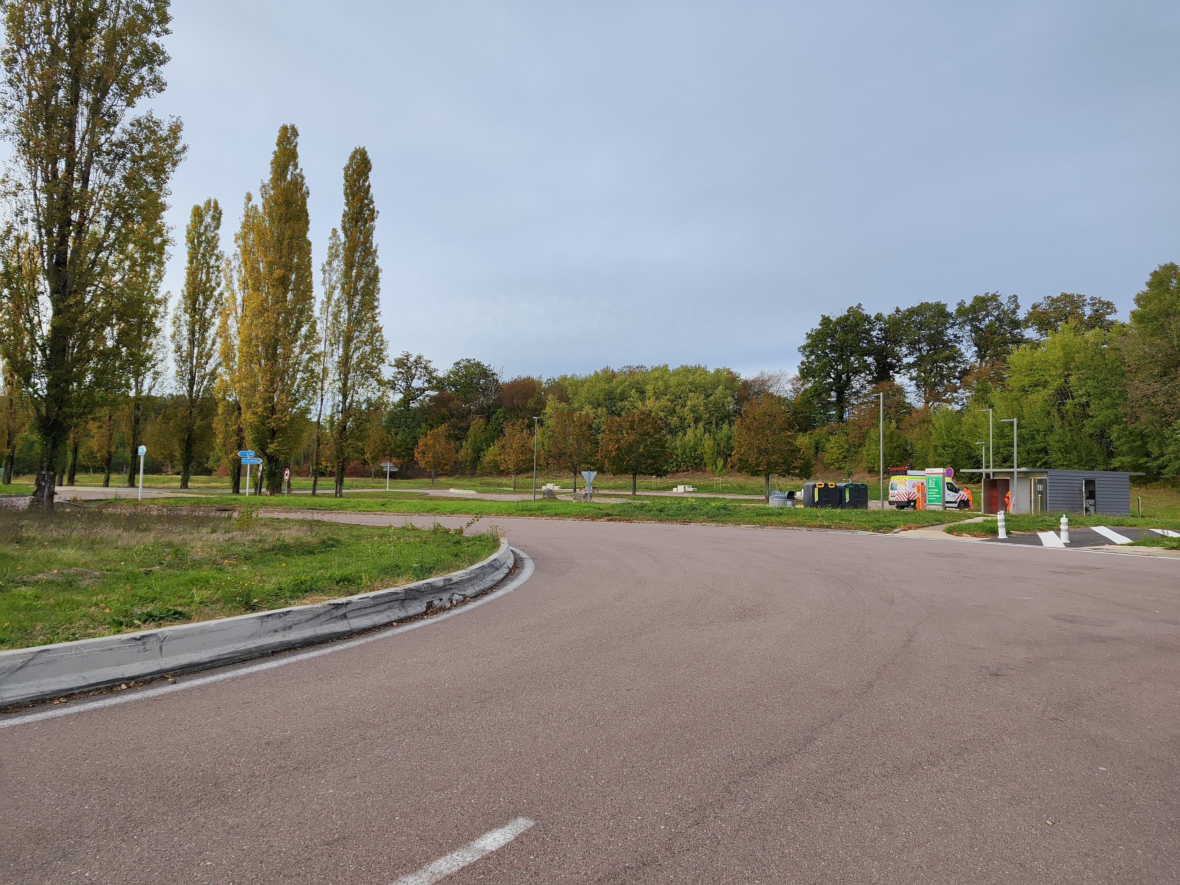 Photo n° 11 de l'avis de Milan.� fait le 16/10/2023 à 15:49