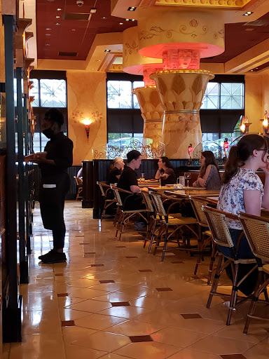 Shopping Mall «The Summit Birmingham», reviews and photos, 214 Summit Blvd #150, Birmingham, AL 35243, USA