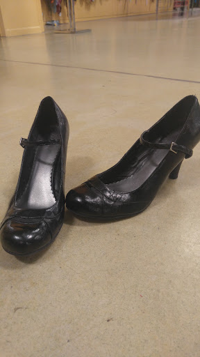 Thrift Store «Community Thrift Stores», reviews and photos, 1047 SE Military Dr, San Antonio, TX 78214, USA