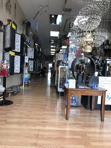 Tattoo Shop «TATTOOS EXPRESS», reviews and photos, 24-08 Broadway, Fair Lawn, NJ 07410, USA