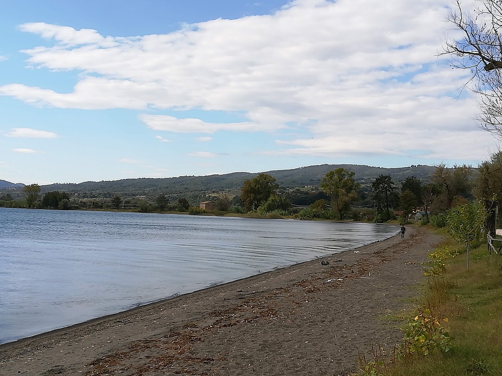 Fotografie cu Spiaggia del Borghetto - recomandat pentru călătorii în familie cu copii