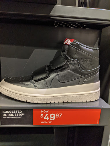 Clothing Store «Nike Factory Store», reviews and photos, 651 Kapkowski Rd #150, Elizabeth, NJ 07201, USA