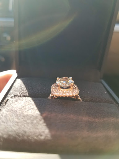 Jewelry Store «Meierotto Jewelers», reviews and photos, 4311 NE Vivion Rd, Kansas City, MO 64119, USA