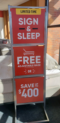 Mattress Store «Mattress Firm Highlands Ranch Westridge», reviews and photos, 9305 Dorchester St Suite 102, Highlands Ranch, CO 80129, USA