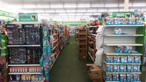 Dollar Store «Dollar Tree», reviews and photos, 2604 2nd Ave #1, Muscatine, IA 52761, USA