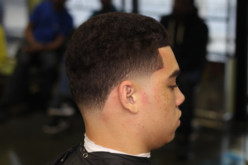 Barber Shop «Second 2 None Barbershop & Skate Supply», reviews and photos, 1705 James L Redman Pkwy, Plant City, FL 33563, USA
