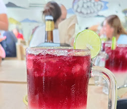 Karne Garibaldi Santa Tere photo