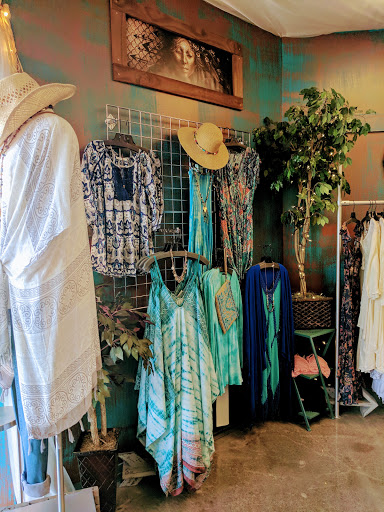 Shopping Mall «Aliso Village Shopping Center», reviews and photos, 23966 Aliso Creek Rd, Laguna Niguel, CA 92677, USA