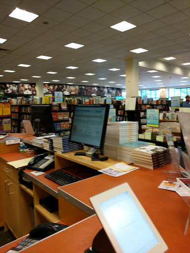 Book Store «Barnes & Noble», reviews and photos, 410 Peachtree Pkwy #252, Cumming, GA 30041, USA