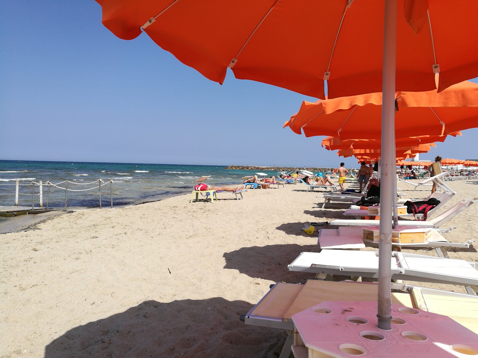 Spiaggia San Cataldo'in fotoğrafı - tatil için iyi evcil hayvan dostu nokta