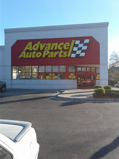 Auto Parts Store «Advance Auto Parts», reviews and photos, 1020 Orange Ave NW, Roanoke, VA 24016, USA