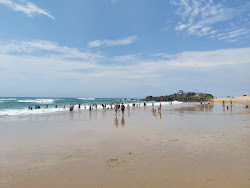Foto van St Winifred's beach met hoog niveau van netheid