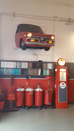 Auto Repair Shop «Main Street Autoworks Inc», reviews and photos, 914 W Main St, Monroe, WA 98272, USA