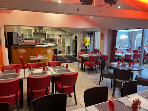 Photo n°50 de Guinguette de L’Iton evreux à Évreux ()