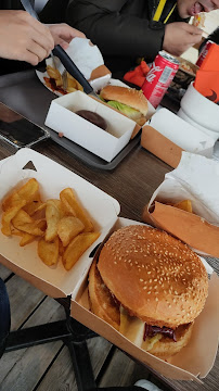 Plats et boissons du Restaurant CANTINE & GAMELLE | Burger, Sandwich, Salade, Bol Et Plat à Emporter - BASSO CAMBO à Toulouse - n°6