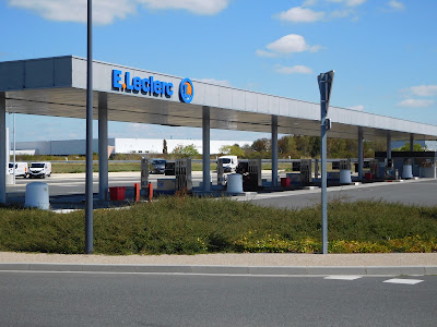 E.Leclerc Station Service Les Portes De L'allier à Avermes