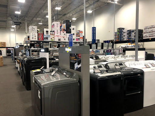 Electronics Store «Best Buy», reviews and photos, 4650 1st Ave NE, Cedar Rapids, IA 52402, USA