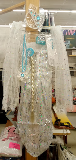 Flea Market «Traderbakers Flea Market», reviews and photos, 2080 Burton Ln, Martinsville, IN 46151, USA